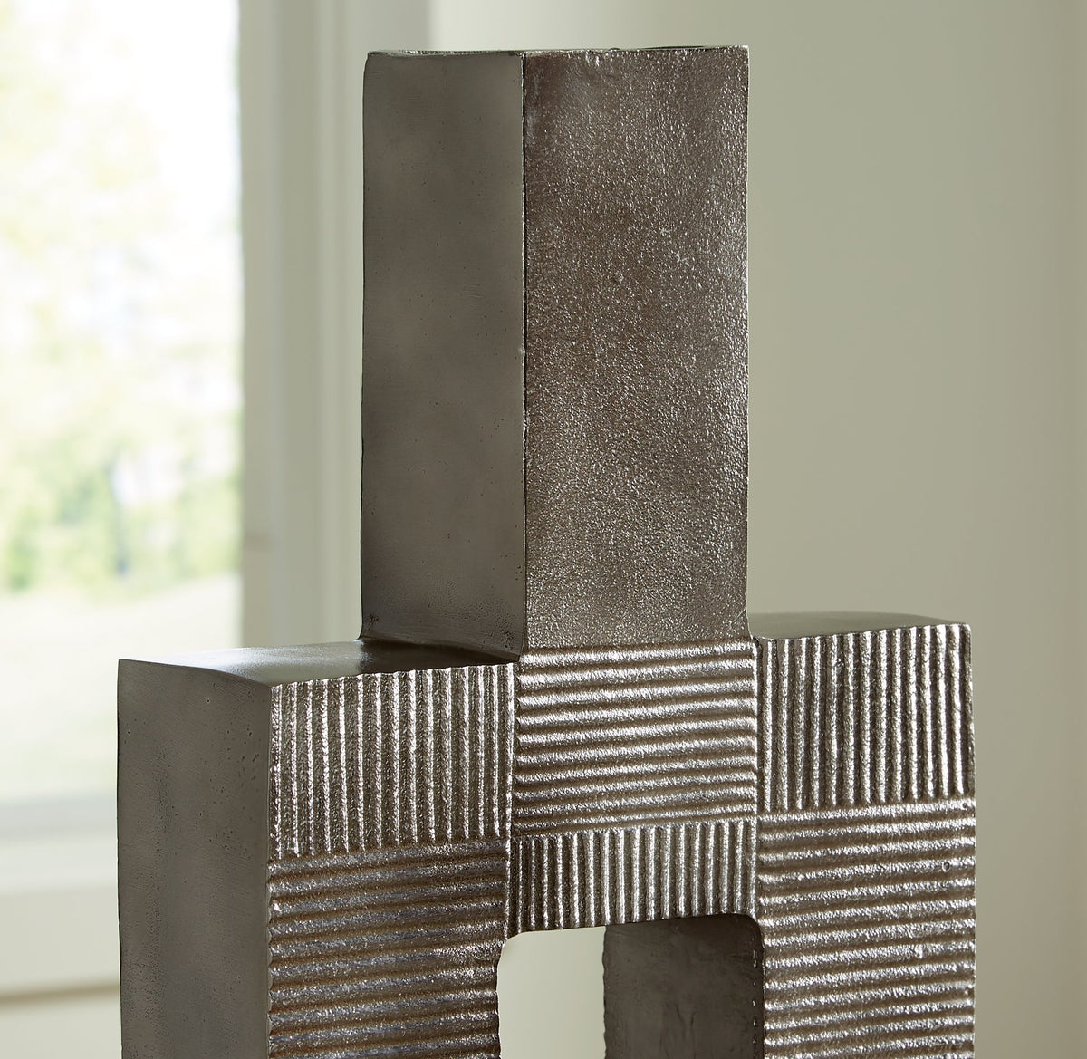 Ashley Furniture Wrengrove Vase with detailed ceramic design, showcasing a stylish decorative vase for home decor.