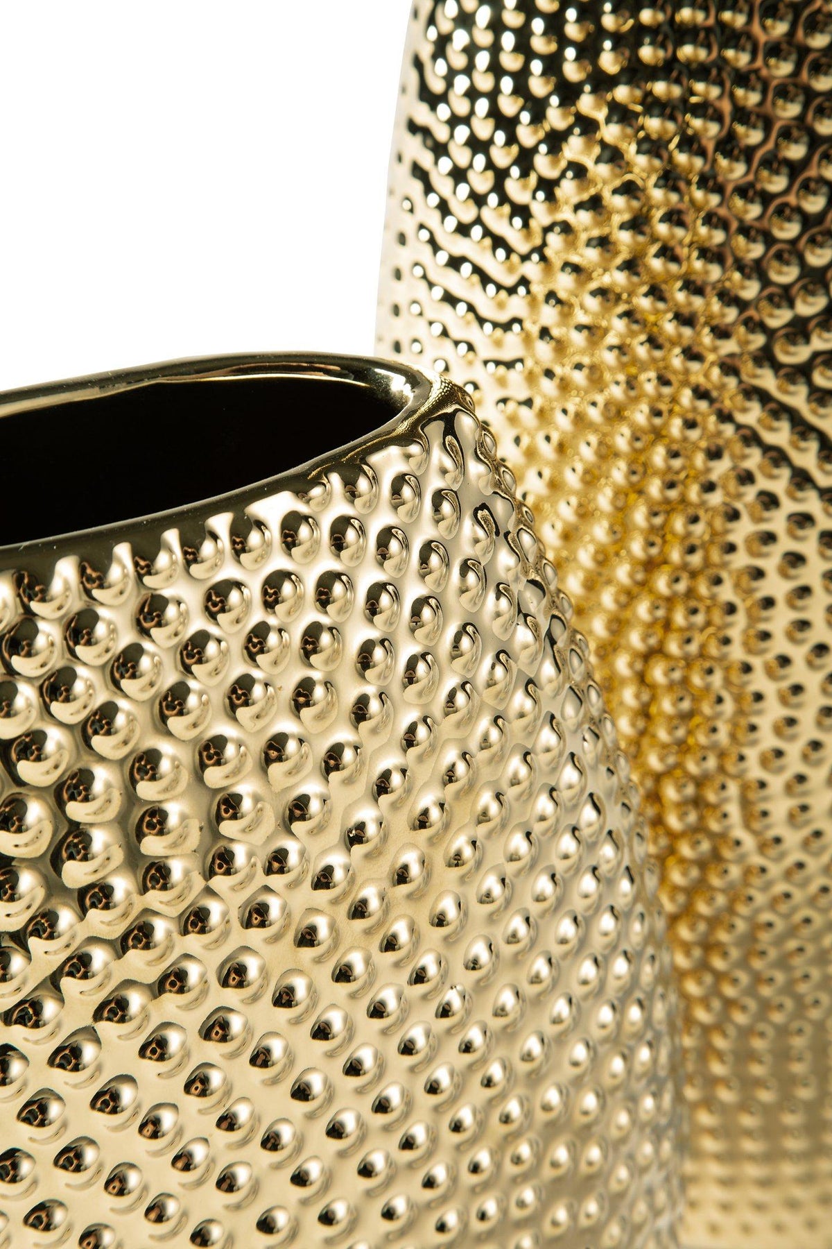 Elegant Efim Vase by Ashley Furniture featuring a sleek, modern design with a smooth finish, perfect for home decor.