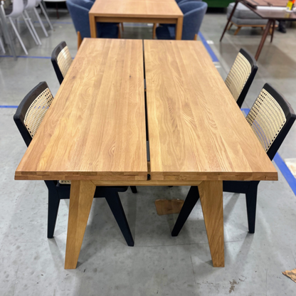 ARTICLE - Madera Dining Table for 6 (Oak)