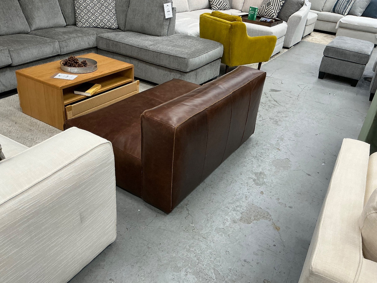 ARTICLE - Cigar Loveseat (Rawhide Leather)