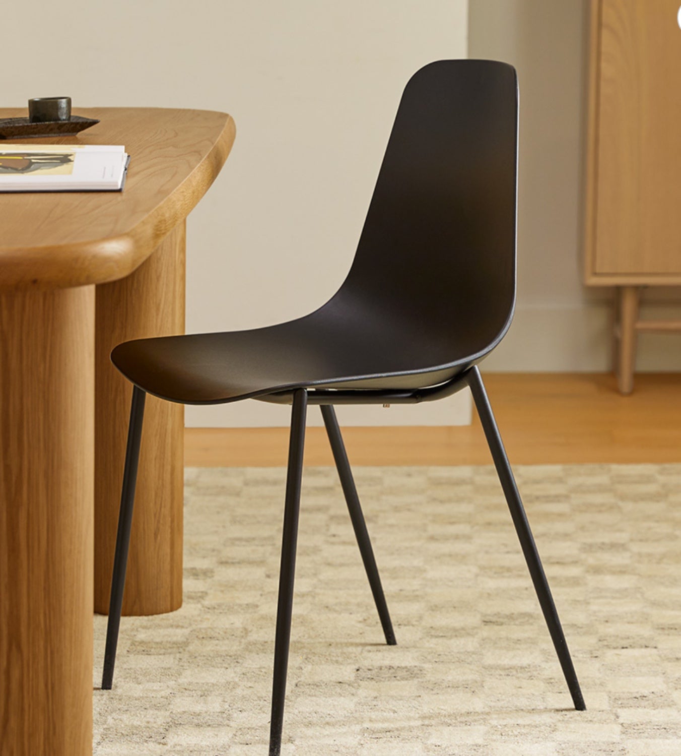 Svelti Dining Chair – Pure Black – Article | Havenly - Thumbnail 3