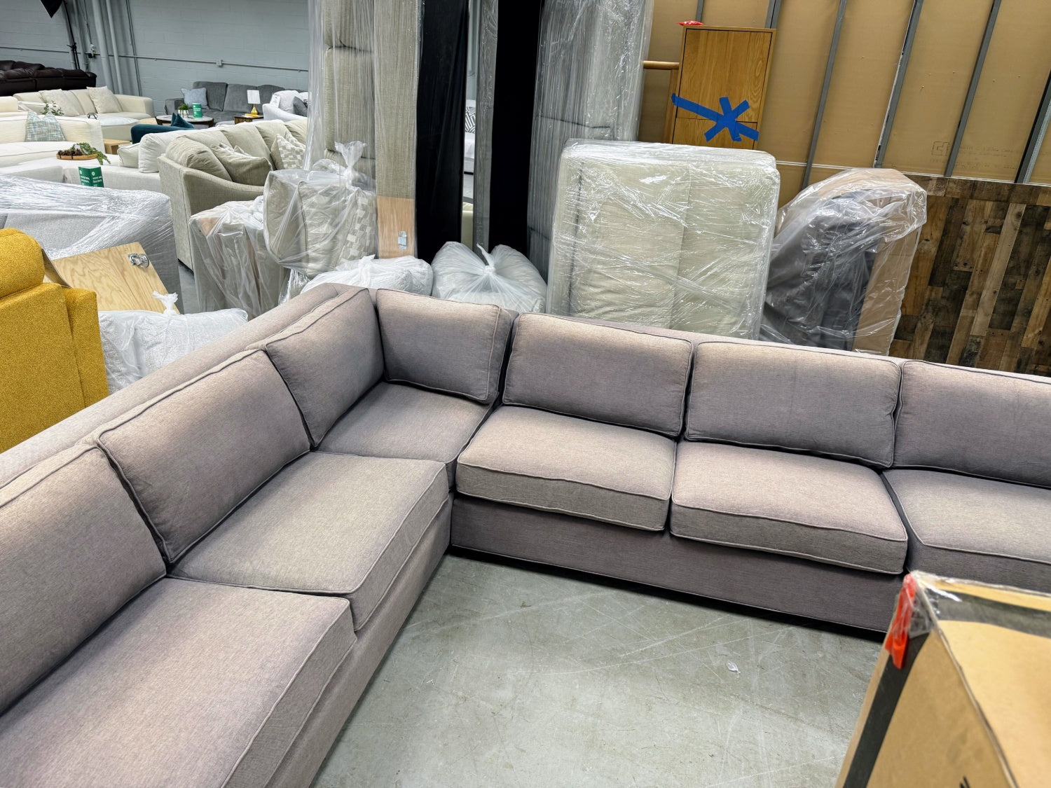 2pc Mitchell Gold Bob Williams Carson Right Sectional | 🚛 WHITE GLOVE DELIVERY