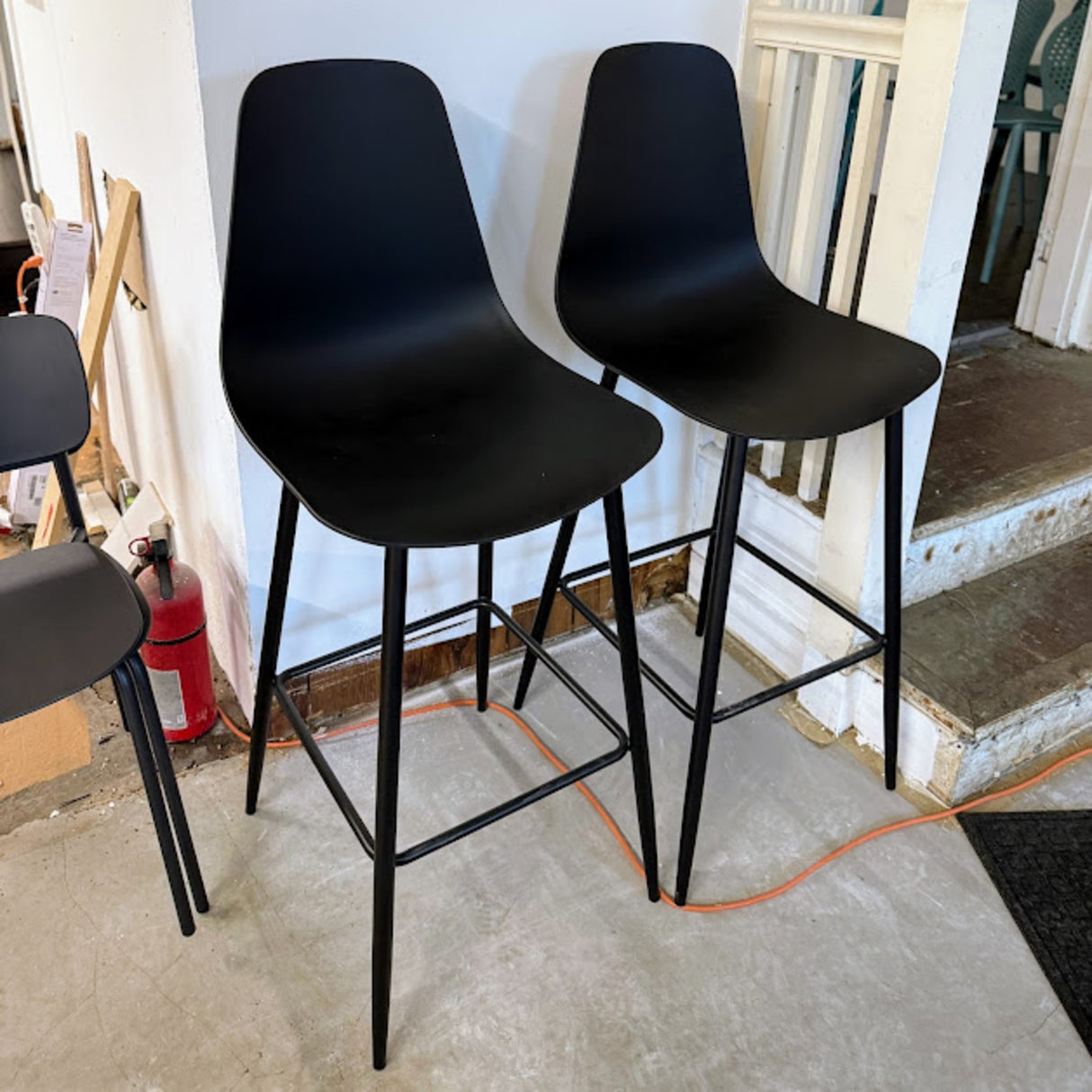 ARTICLE - SVELTI BAR STOOL ( Pure Black)