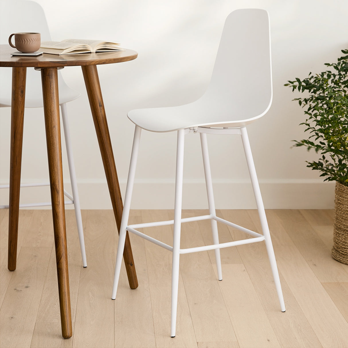 ARTICLE - SVELTI BAR STOOL (PURE WHITE)