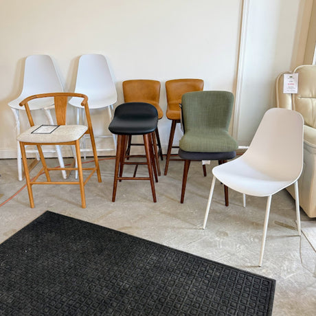ARTICLE - SEDE LEATHER COUNTER STOOL (Black/Walnut)