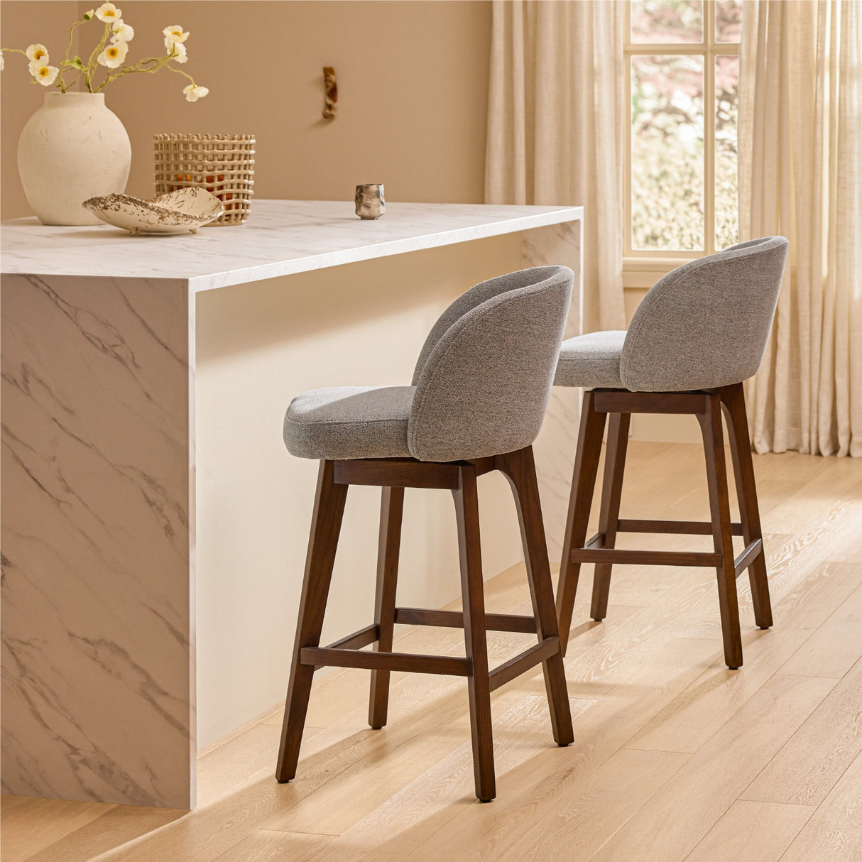 ARTICLE - Alta Swivel Counter Stool
