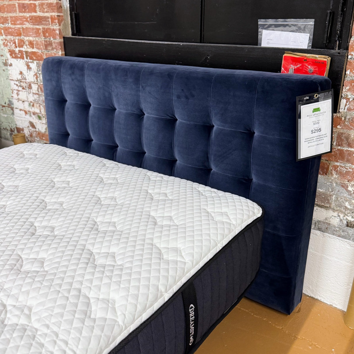 ARTICLE - Sven Queen Tufted Velvet Headboard (Cascadia Blue)