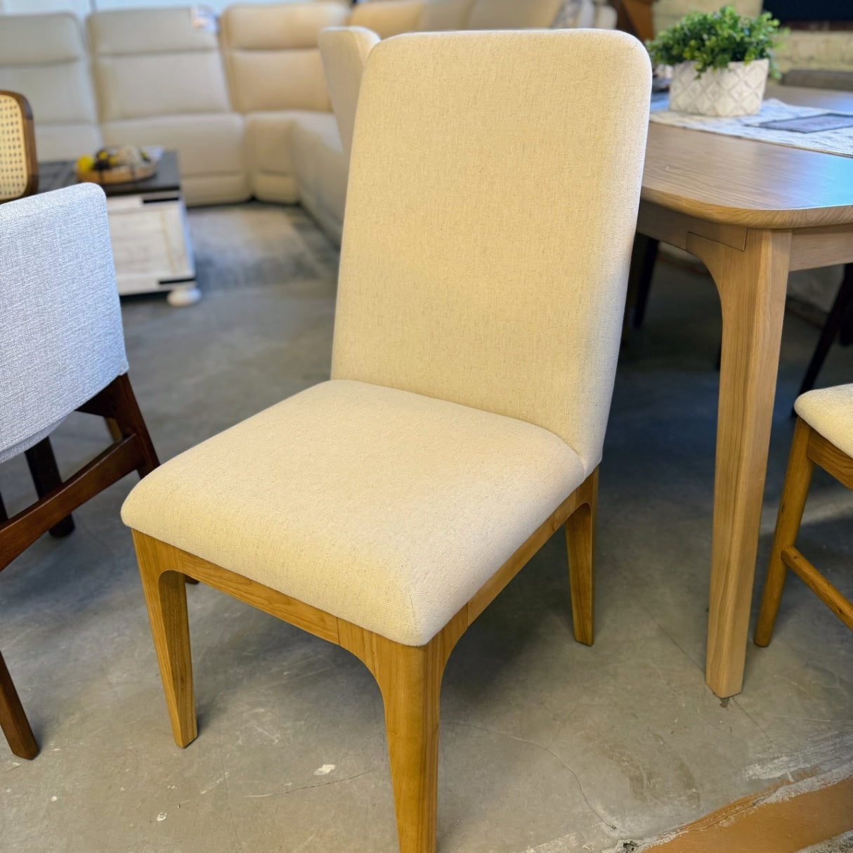 ARTICLE - Rosin High-Back Dining Chair - Oak Sand Ivory