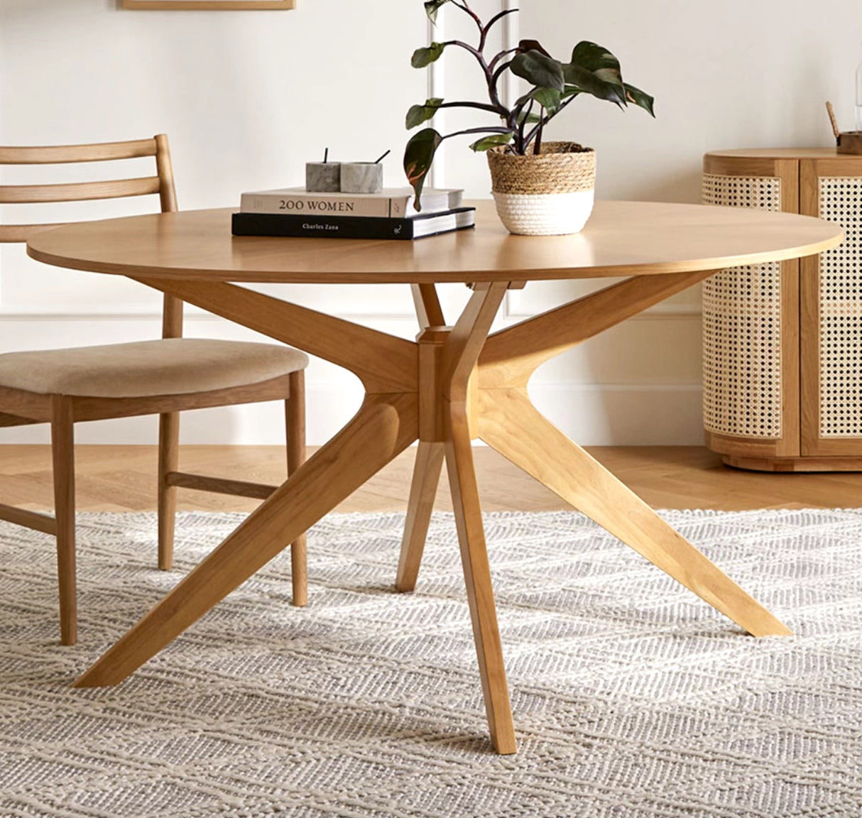 ARTICLE - Conan Round Dining Table (Oak)