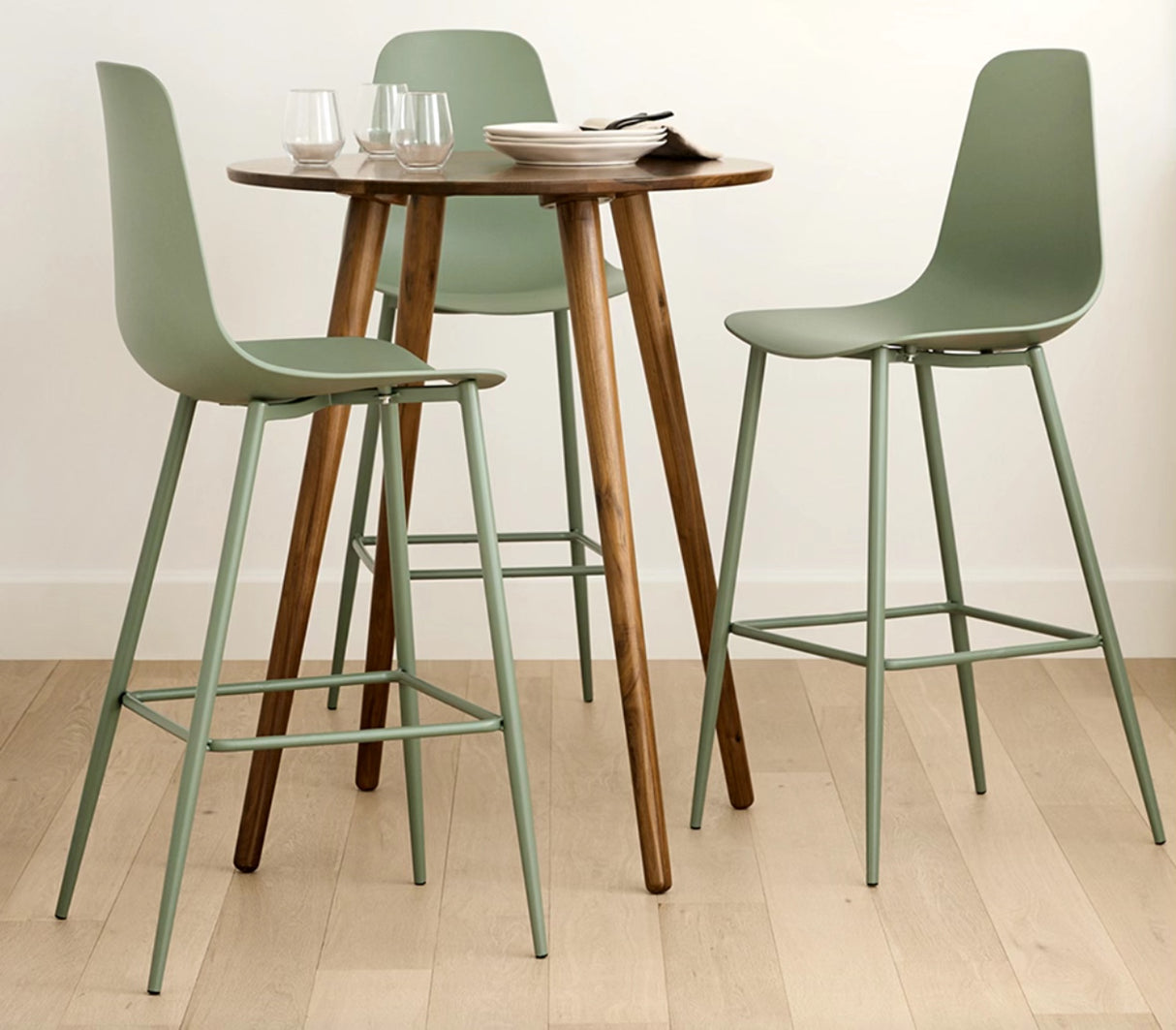 ARTICLE - Seno Round Bar table (Walnut)