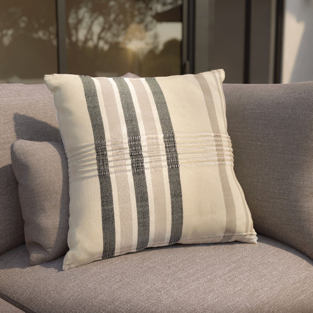 ARTICLE - Cora Outdoor/Indoor Pillow (Sand Beige)