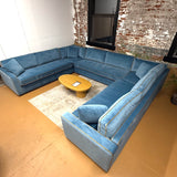 INTERIOR DEFINE - James 5-Piece Sectional (Blue Velvet)