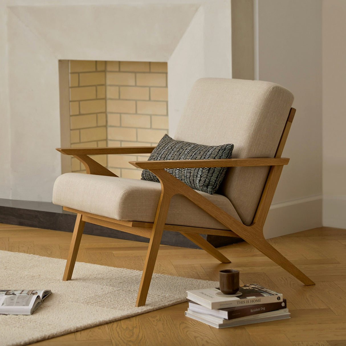 26" MCM Lounge Chair (Oak/Welsh Taupe) - Pull Up A Couch