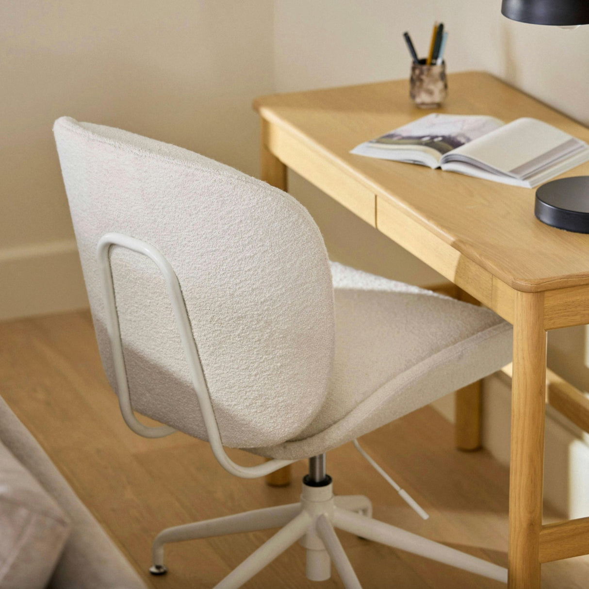 MCM-Style Office Chair (Ivory Bouclé)