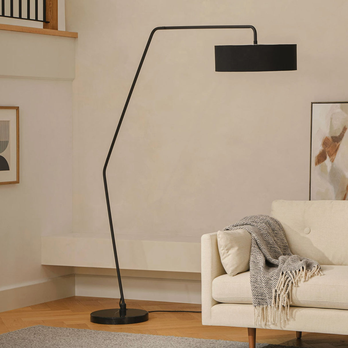 MCM Floor Lamp (Black)