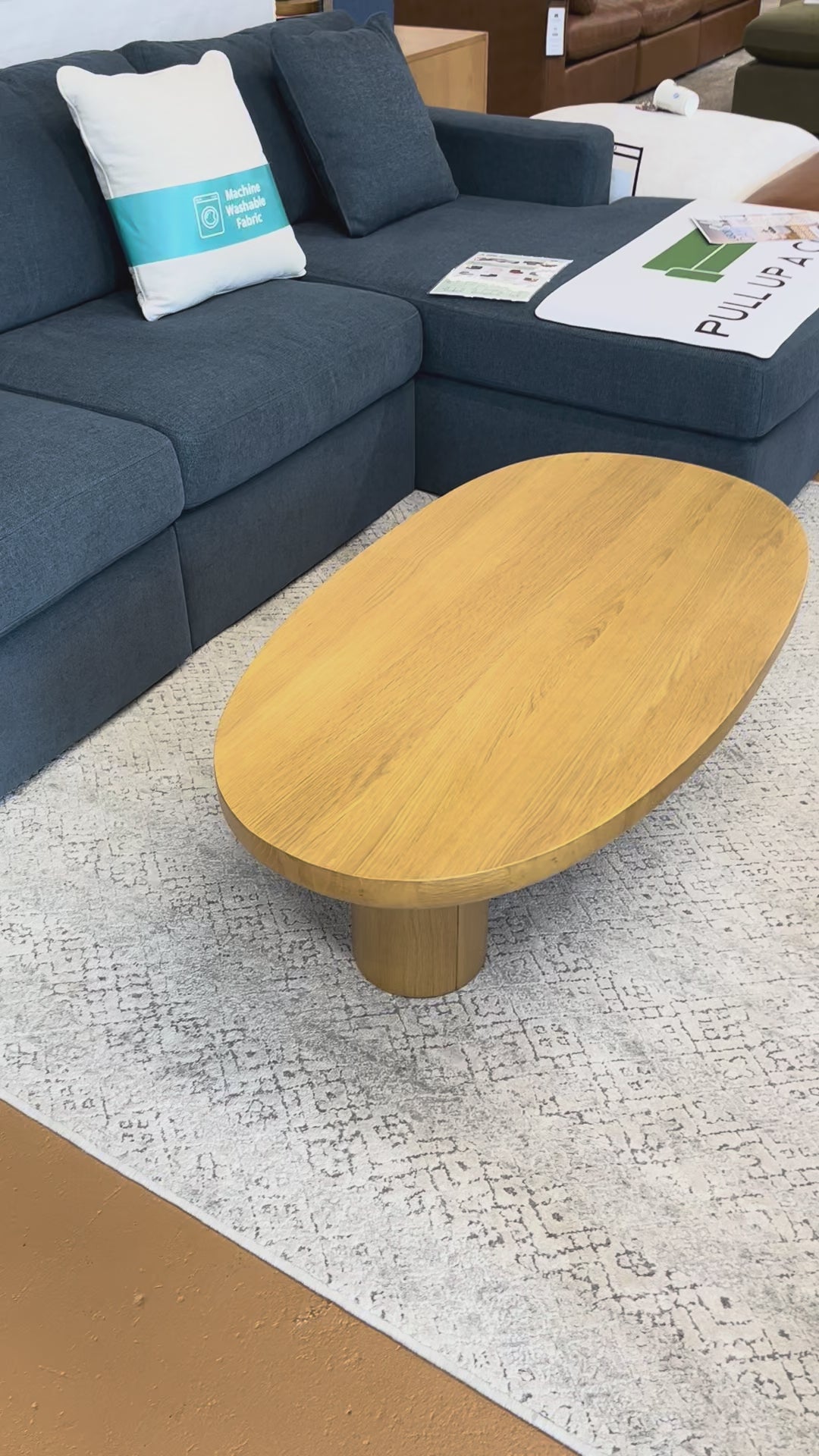 46" MCM-Style Coffee Table (Oak)