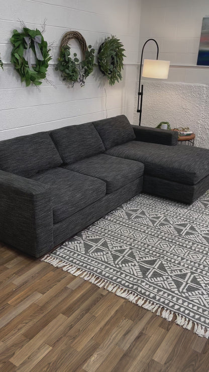 West Elm Urban 2pc Sectional w/Chaise