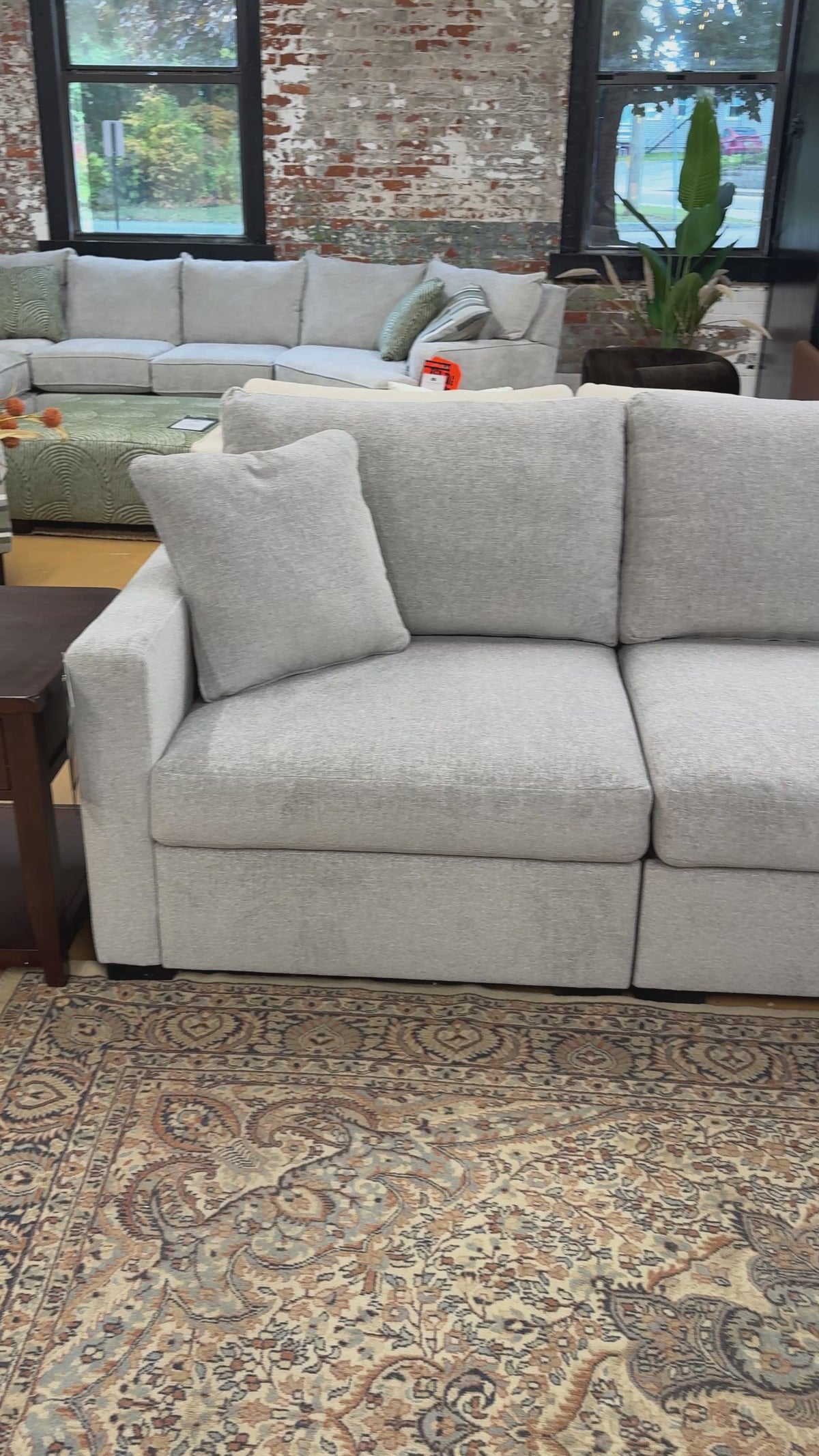 Haven 3pc Sectional w/Chaise