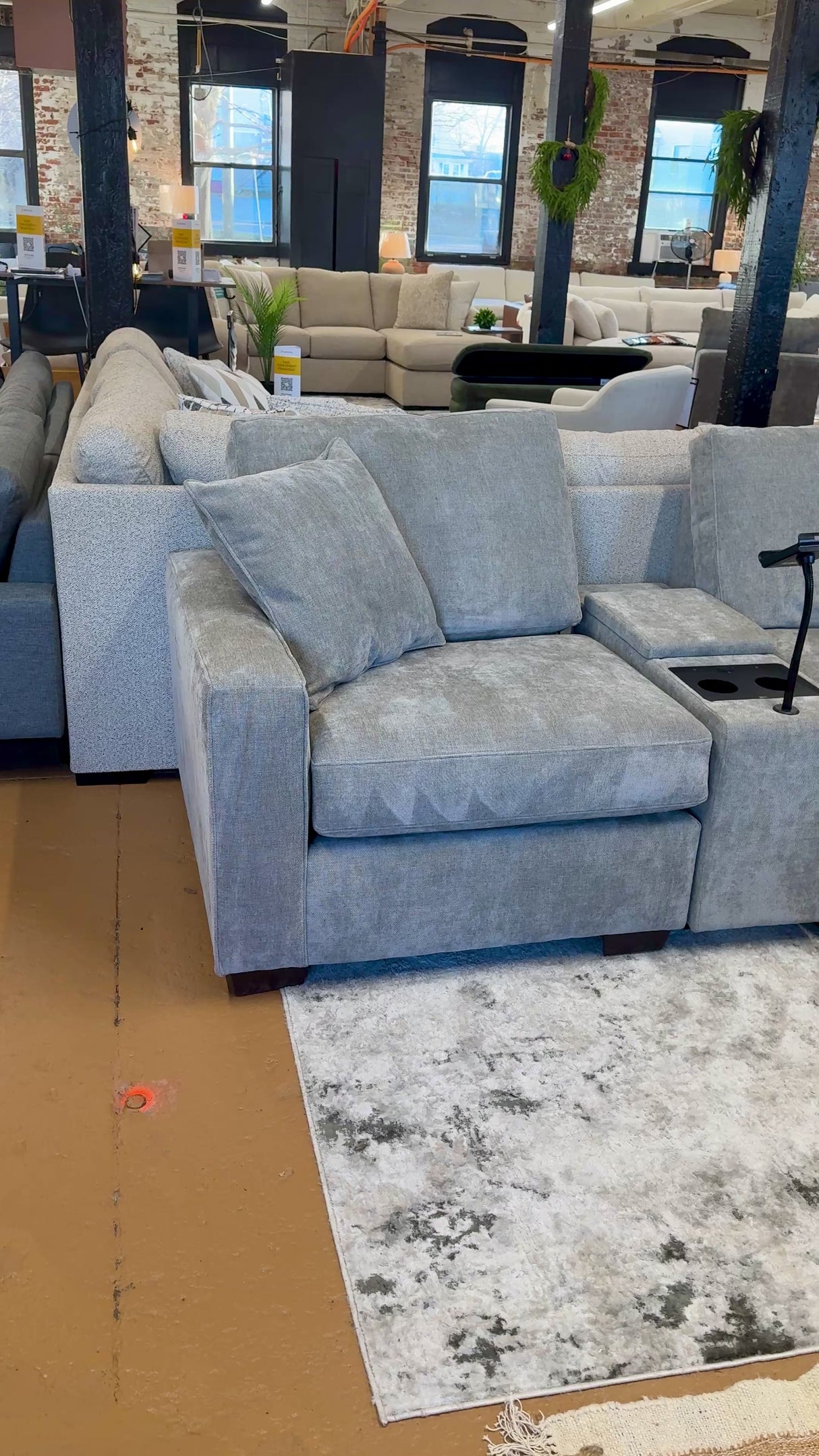 LoungeCraft Corner Sectional (5pc)