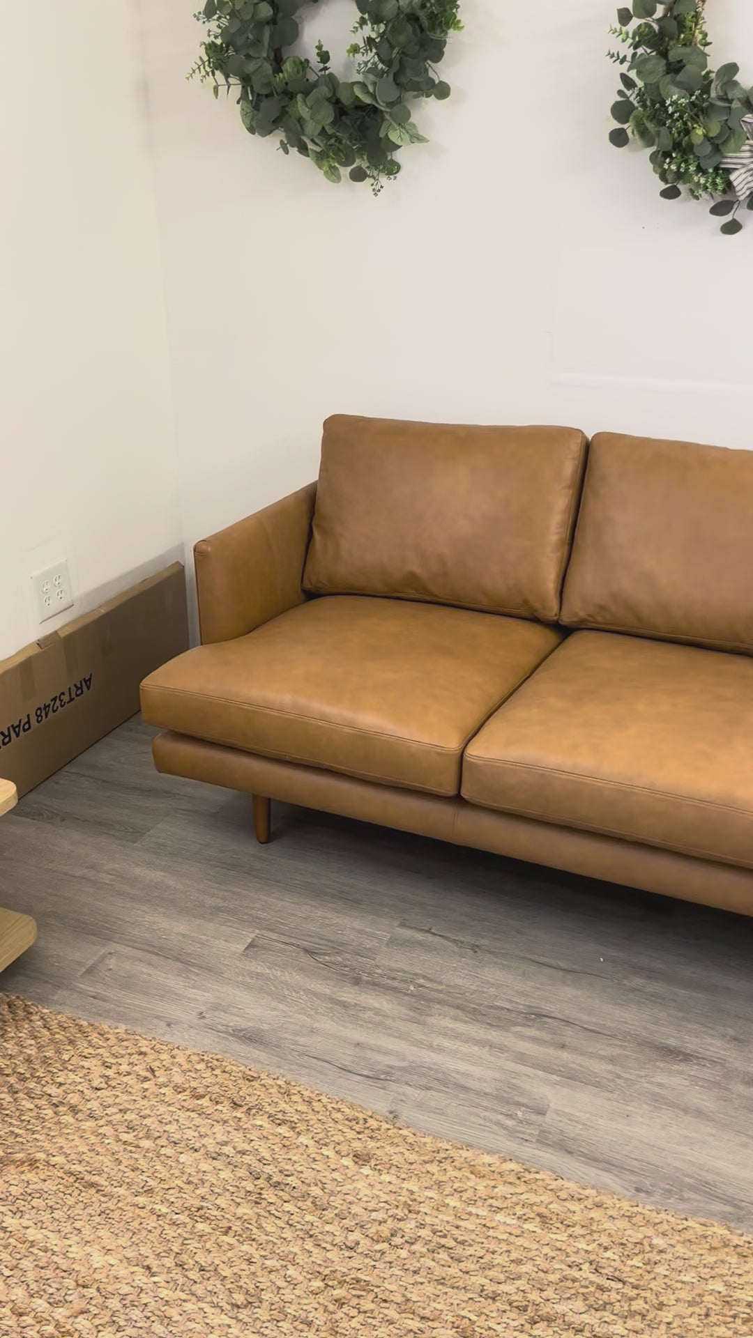 83.5" Genuine Leather Sofa (Bella Caramel)