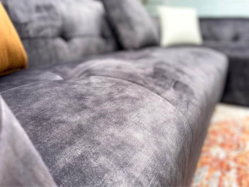 Acanva Gray Tufted 2pc Sectional - Pull Up A Couch