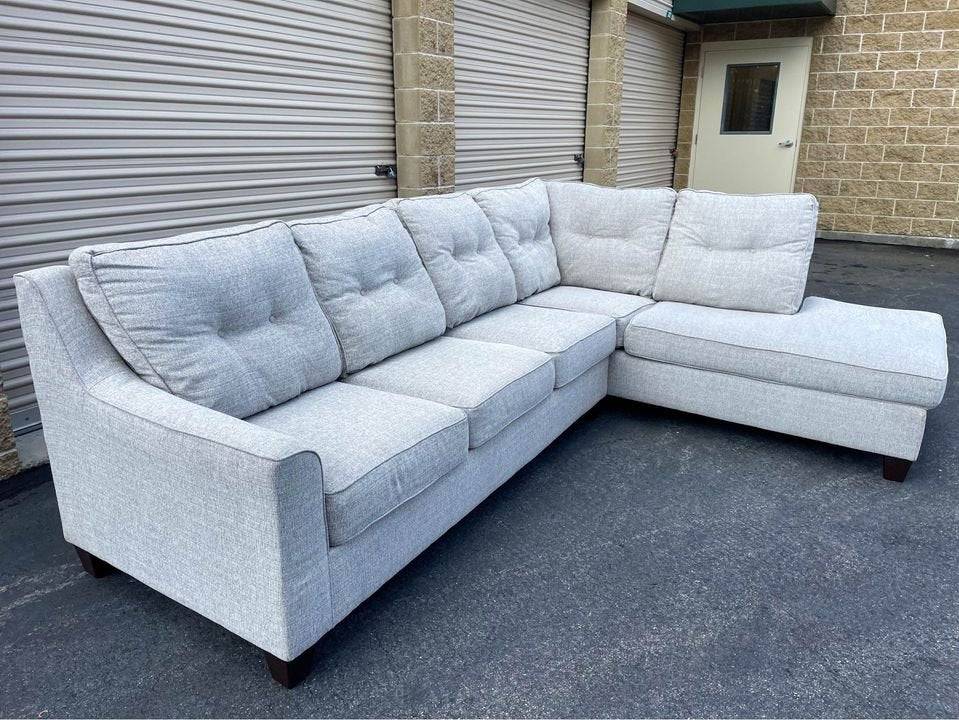 Gray 2pc Sectional Couch w/Chaise - Pull Up A Couch