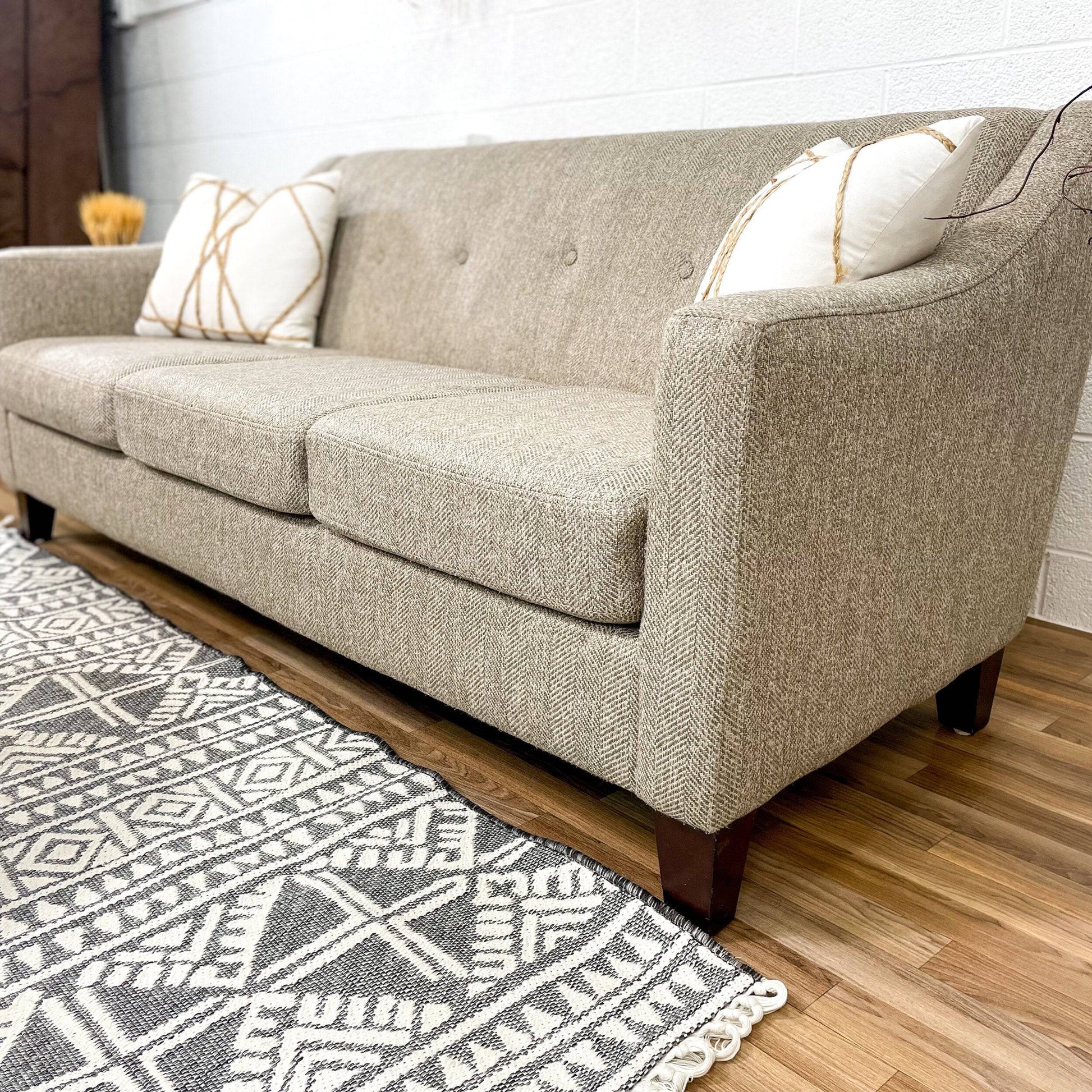 MaxHome 3-seat Sofa w/ Fixed Back and Tweed fabric - Pull Up A Couch