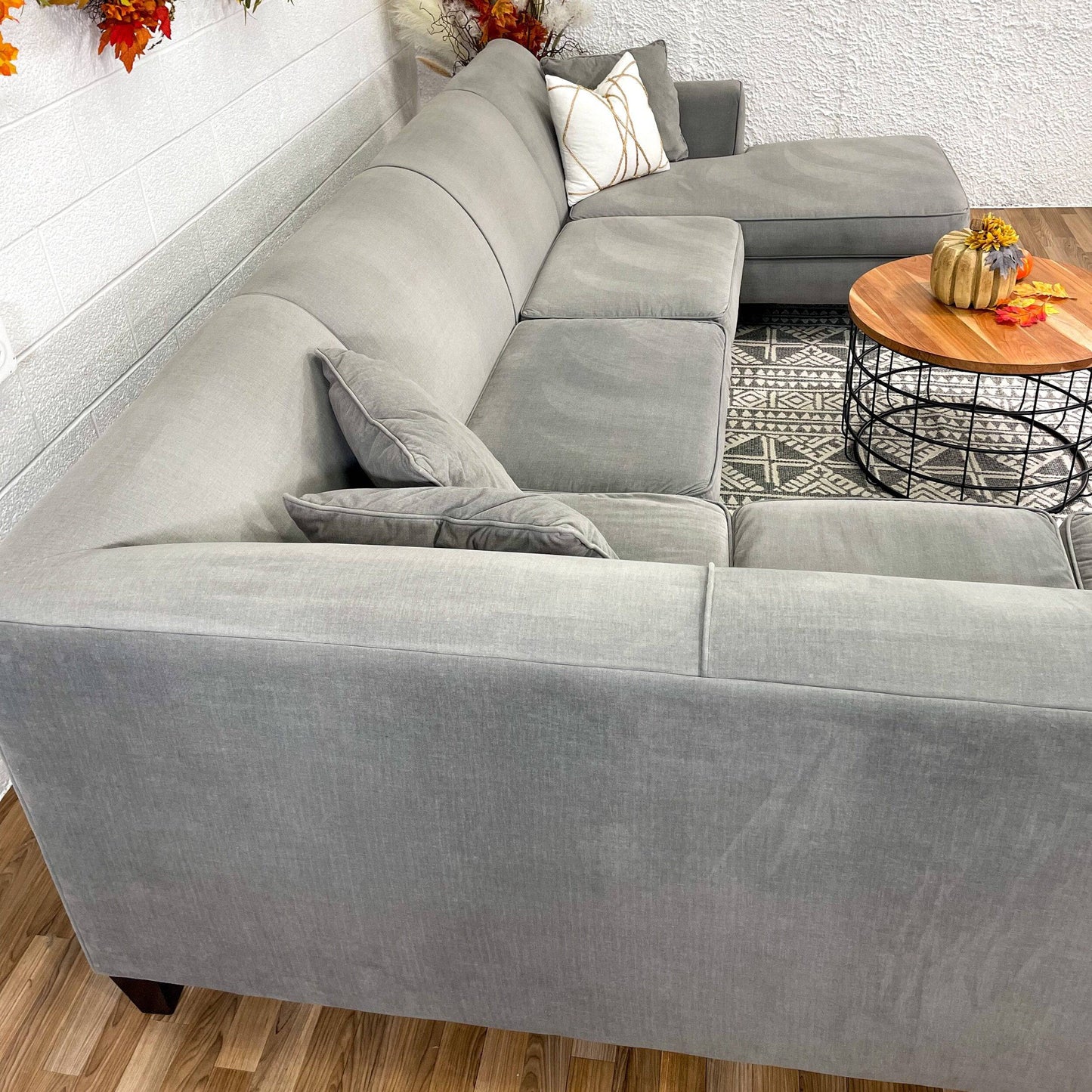 Bauhaus 3pc Sectional w/Chaise - Pull Up A Couch