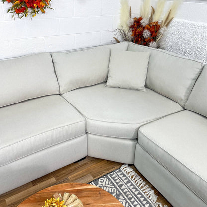 Macys 5pc Sectional w/Chaise - Pull Up A Couch