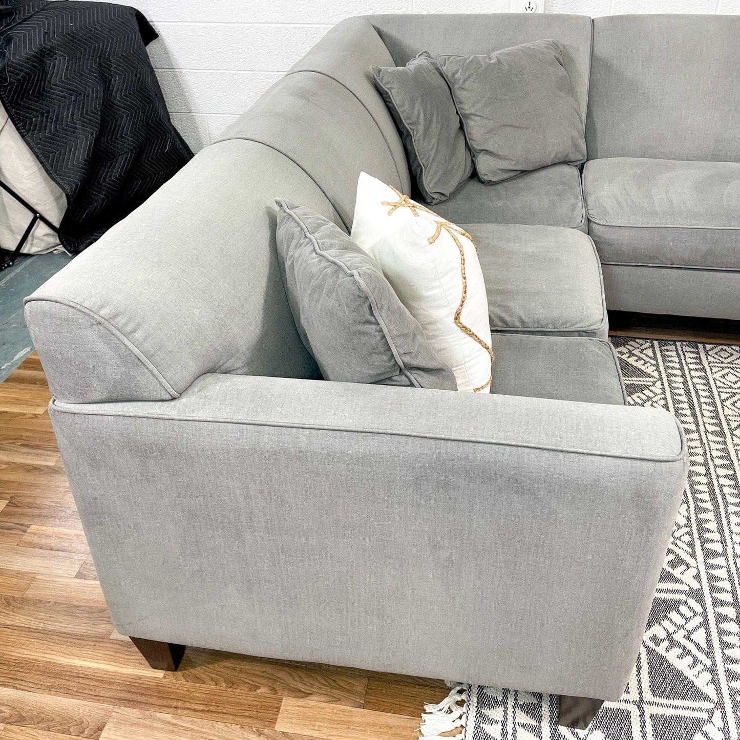 Bauhaus 3pc Sectional w/Chaise - Pull Up A Couch